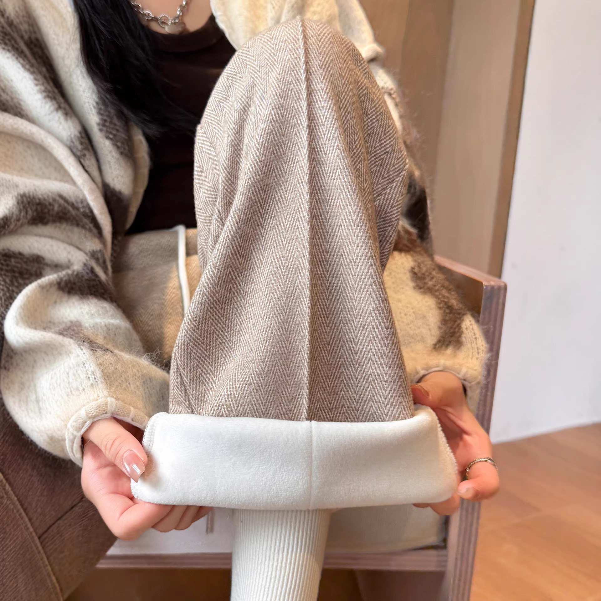 人字纹羊毛呢阔腿裤女秋冬季2025新款窄版直筒小个子加绒糯米裤子,女装/女士精品,休闲裤,淘宝优惠券,粉丝福利购,淘宝优惠卷