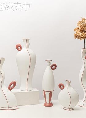 现代简约黑色树脂线条花器几何摆件客厅样板房售楼处酒店黑色饰品