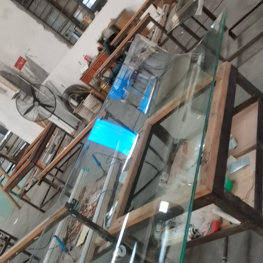 厂家直销电加热玻璃弧形蛋糕柜除雾夹胶恒温玻璃视窗防雾玻璃