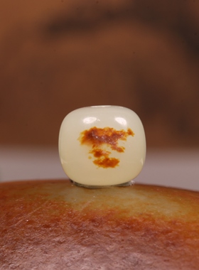 新疆和田玉籽料白玉单珠手链