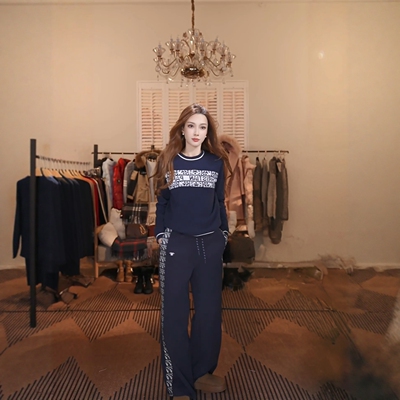 MieleKohler冬季女字母针织毛衣