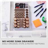 电池组织者和测试与覆盖电池存储