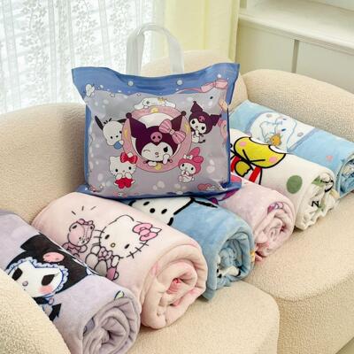 Sanrio cartoon blanket with milk velvet牛奶绒卡通毛毯午休毯