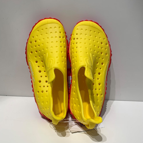 Speedo/速比涛胶鞋儿童海边沙滩防滑防扎易漏沙软底沙滩鞋811303