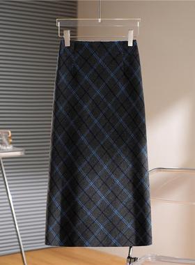复古格子纹毛呢半身裙女秋冬季新款气质显瘦中长开叉直筒包臀裙子