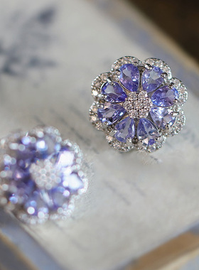 Maple【伊藤园】天然坦桑石花瓣耳钉女925纯银紫水晶轻奢花朵耳环