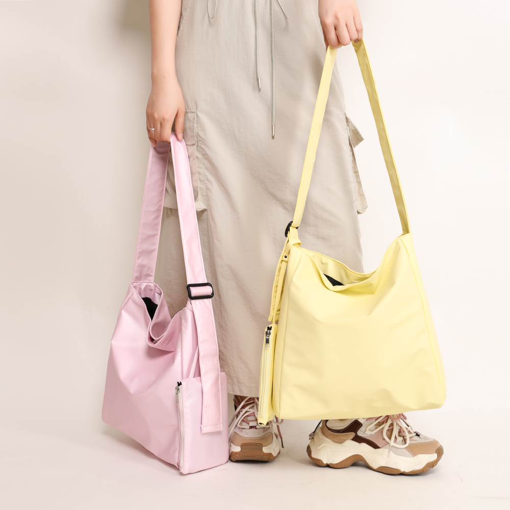 EHOOO韩系简约通勤水桶包单肩包