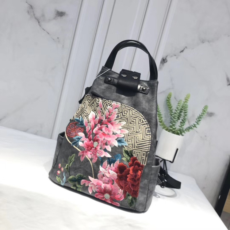 包包女2025款复古中国风刺绣搭配旗袍手提斜挎双肩背包聚美