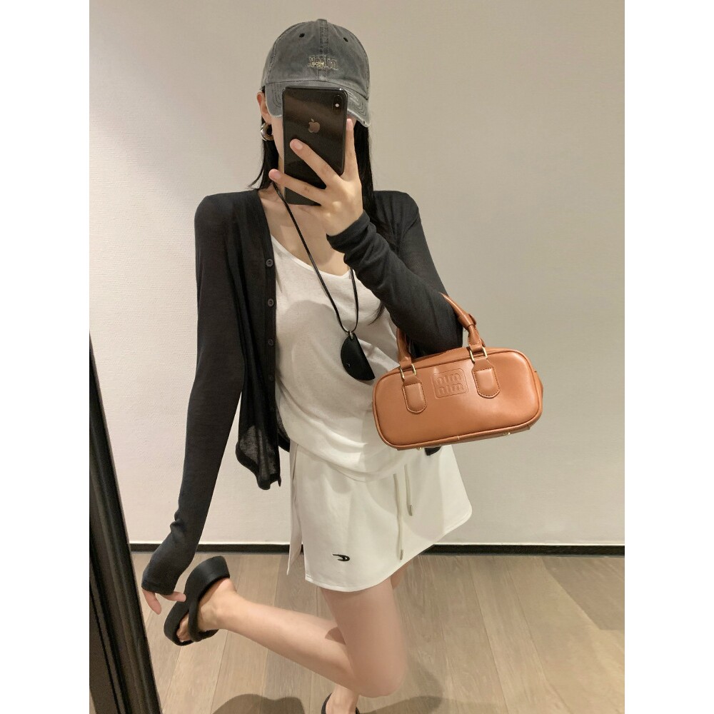 运动风刺绣短裤女夏季宽松休闲防走光A字外穿阔腿三分开叉短裙裤
