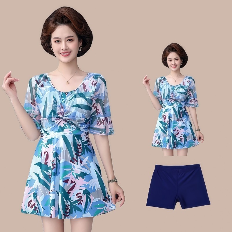 女士泳衣妈妈中老年分体显瘦遮肚两件套大码保守沙滩女款泡温泉