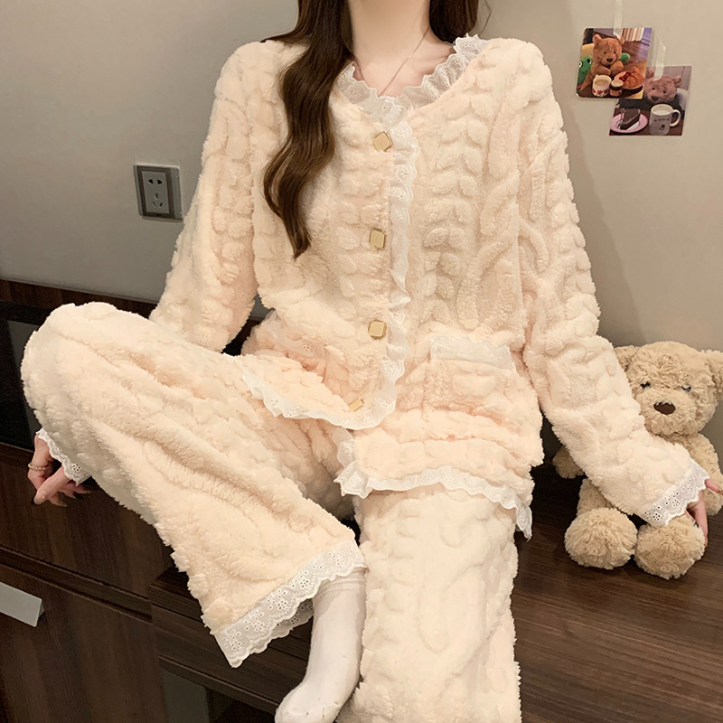 珊瑚绒睡衣女秋冬新款韩版甜美小香风冬天加绒加厚保暖家居服