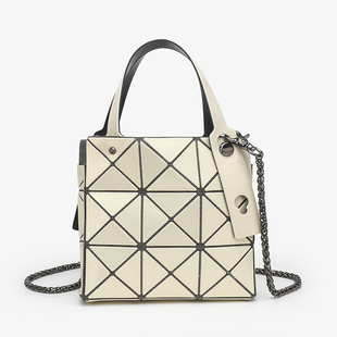 日本バッグ2025新款 mini钻石菱格包三格手拎包女几何迷你小方盒包