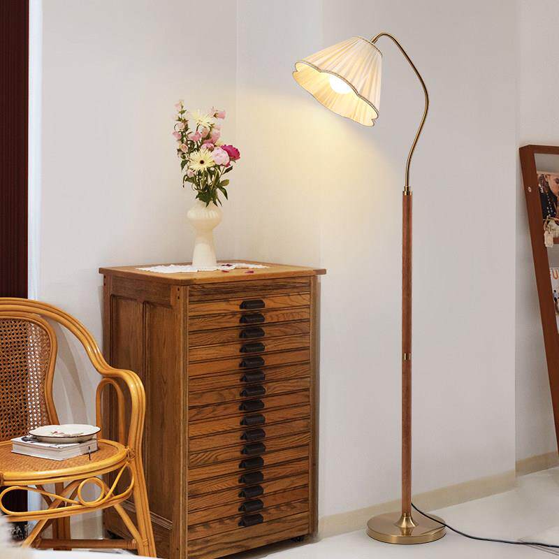 视冠中古实木落地灯覆古客厅沙发旁边法式轻奢高级感卧室立式台灯
