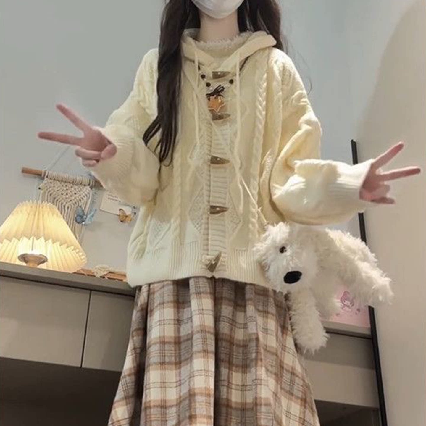 牛角扣连帽毛衣针织开衫