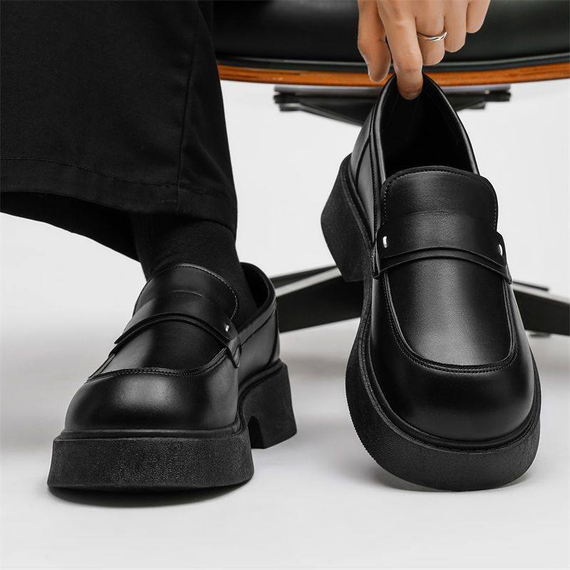 鞋子男2024夏季新款防滑耐磨男士低帮休闲皮靴英伦风商务小皮鞋