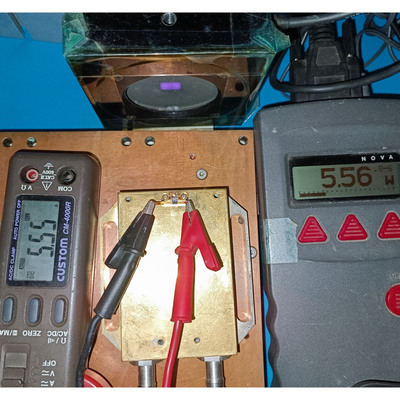 dpss泵浦激光器拆机5W波长808nm激光器F封装,有FAC整形光斑