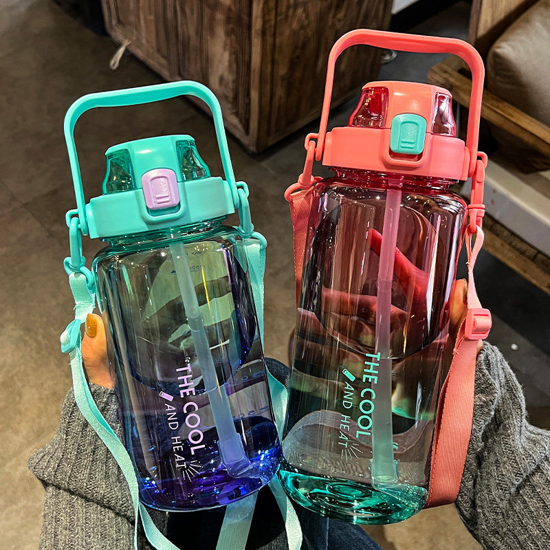 2000ml大容量水杯女生2025新款高颜值夏天耐高温水壶男款运动杯子