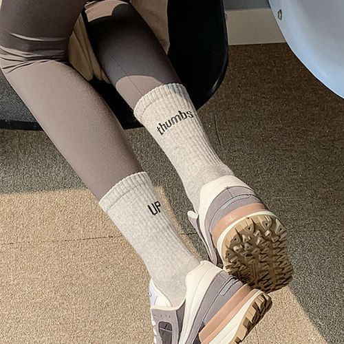 秋冬新款配鲨鱼裤的中筒袜女