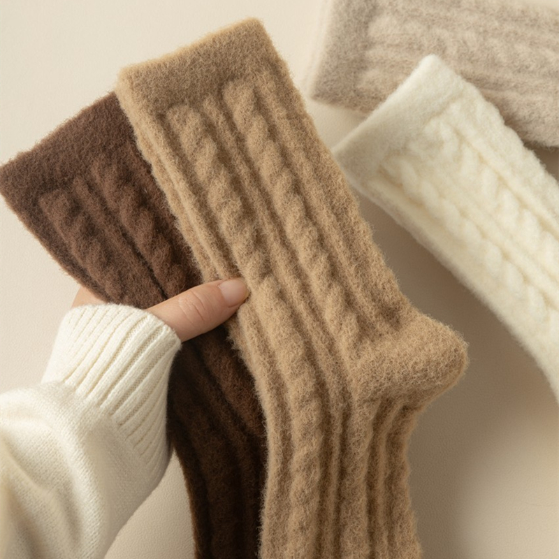 冬季澳绒加绒加厚保暖中筒袜子超厚过冬御寒地板居家外穿中筒袜子