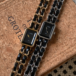 十三粥 香香表 高级时尚方糖手表女通勤百搭小表盘