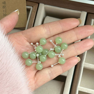 999足银和田玉耳钉螺丝拧扣设计睡觉不用摘高级感耳饰耳骨钉耳蜗