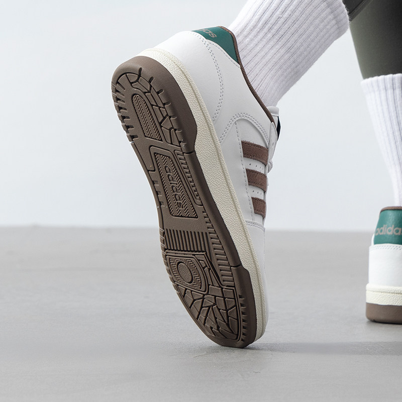 阿迪达斯冬季新款男鞋复古篮球鞋低帮板鞋运动休闲鞋官方旗舰店,运动鞋new,板鞋,淘宝优惠券,粉丝福利购,淘宝优惠卷