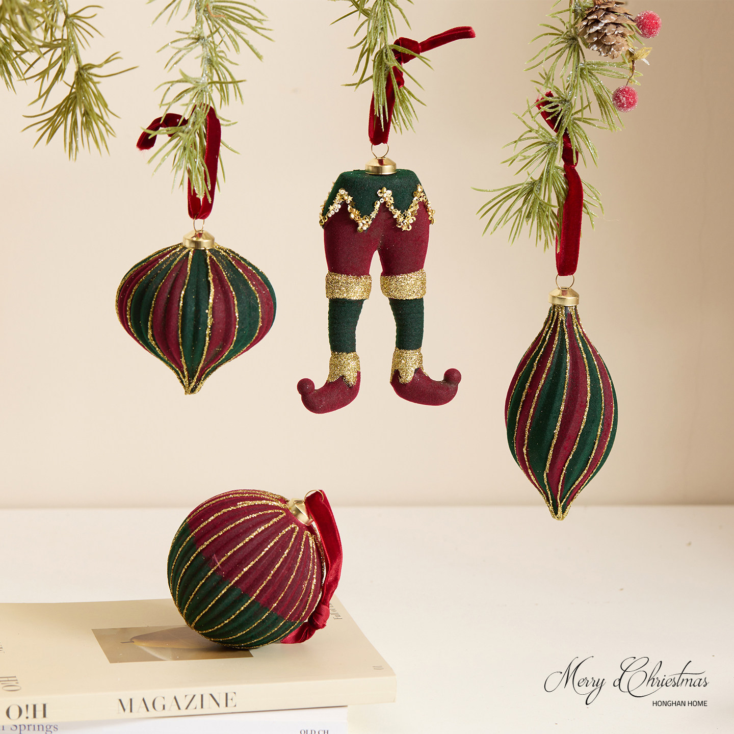 泓瀚红绿植绒异形圣诞球