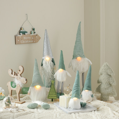 带灯可爱清新公仔摆件圣诞礼物