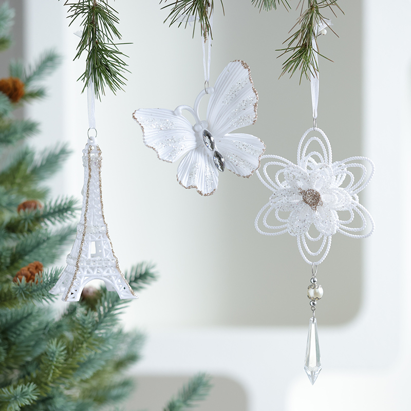 新款圣诞白色闪粉圣诞树挂件礼包装糖果饰品亚克力雪花片蝴蝶吊饰