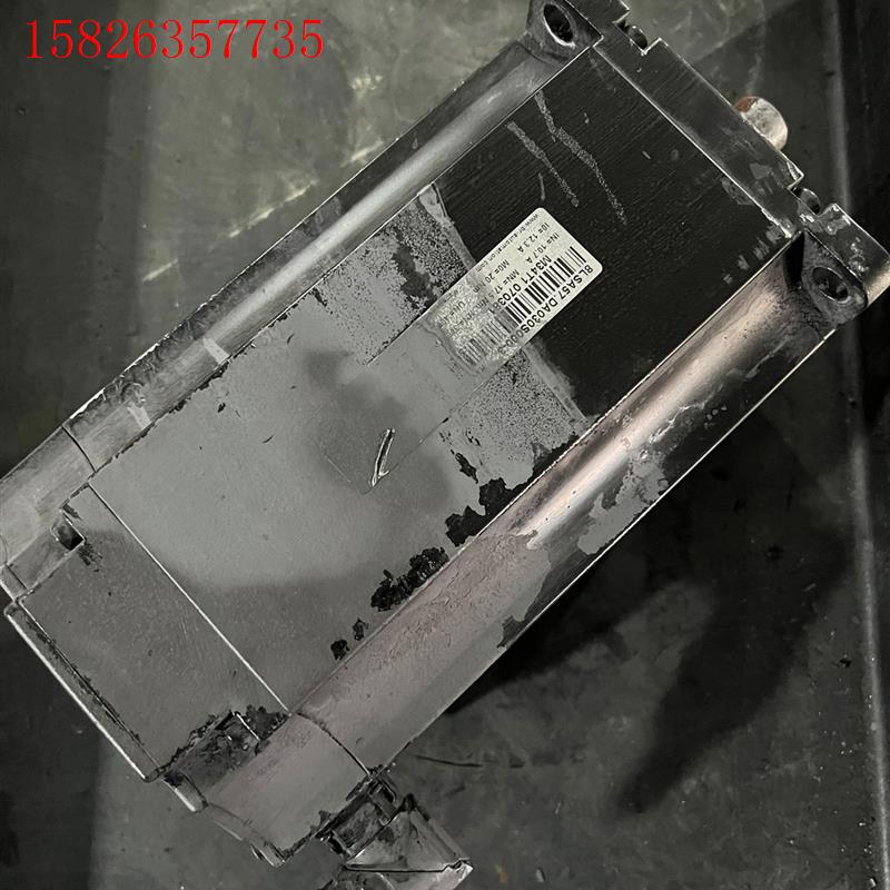 贝加莱伺服电机8LSA57.DA030S000-3(议价)