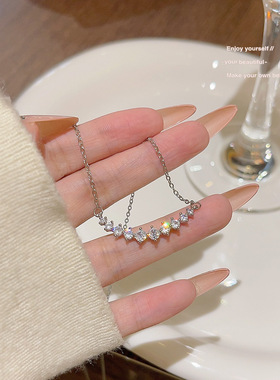 月光石泪滴项链配饰女夏季高级感星月吊坠精致简约甜美气质锁骨链