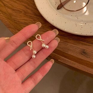 925银针铜镶锆石爱心耳环轻奢高级感耳钉精致轻奢气质珍珠耳饰女