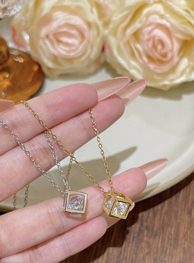 韩国时尚镂空爱情魔方项链女水晶吊坠森系百搭小众锁骨链义乌配饰