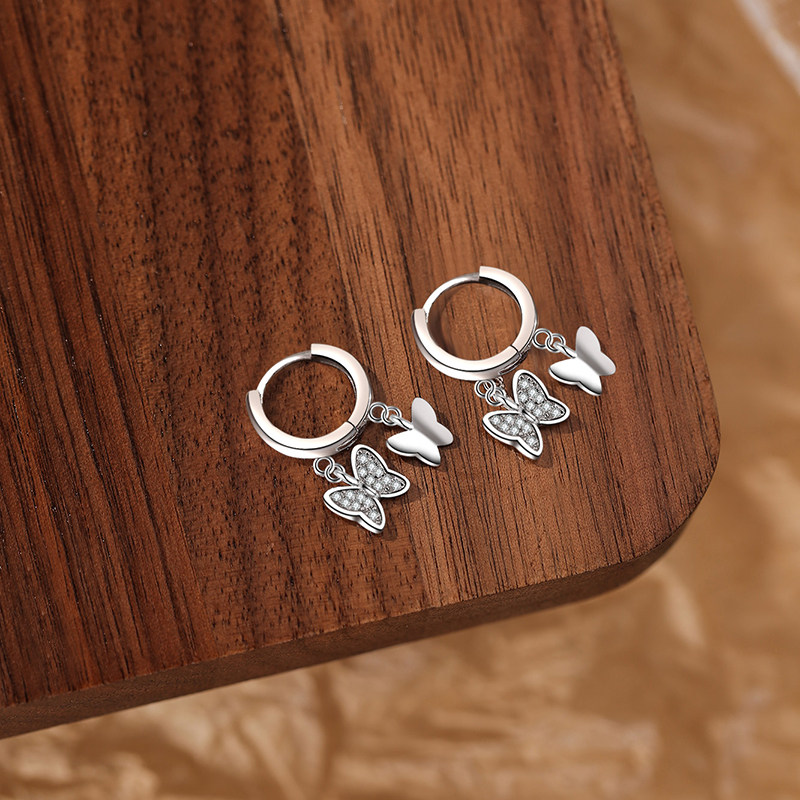 925银耳扣女微镶蝴蝶灵动可爱甜美优雅精致百搭通勤简约生日礼物,饰品/流行首饰/时尚饰品新,银饰耳饰,淘宝优惠券,粉丝福利购,淘宝优惠卷
