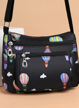 斜挎包女小包包2024新款韩版牛津布帆布包休闲百搭运动旅行单肩包