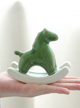 绿马摆件简约创意童年摇马