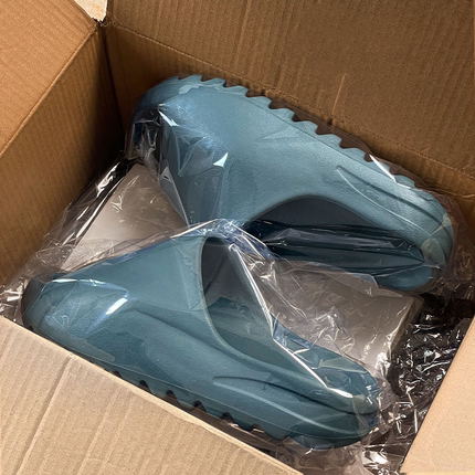 官方旗舰店正品椰子拖鞋男款女夏季外穿踩屎感厚底og yeezy一字拖