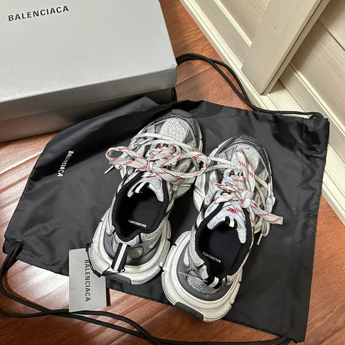 巴黎3xl做旧老爹鞋男女款