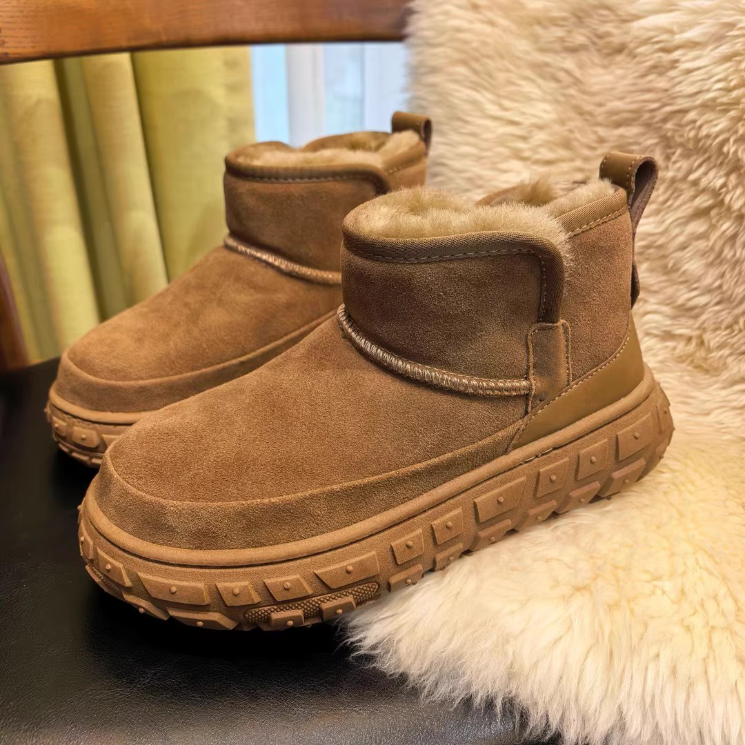 桑坡羊皮毛一体雪地靴男女2025冬