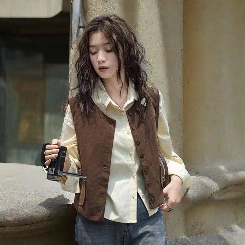 法式复古马甲女2025春装新款百搭无袖外套咖色圆领文艺马夹上衣