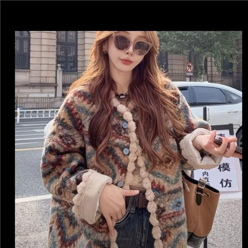 老钱小香风羊羔毛环保皮外套女冬短款皮毛一体毛毛绒夹克机车