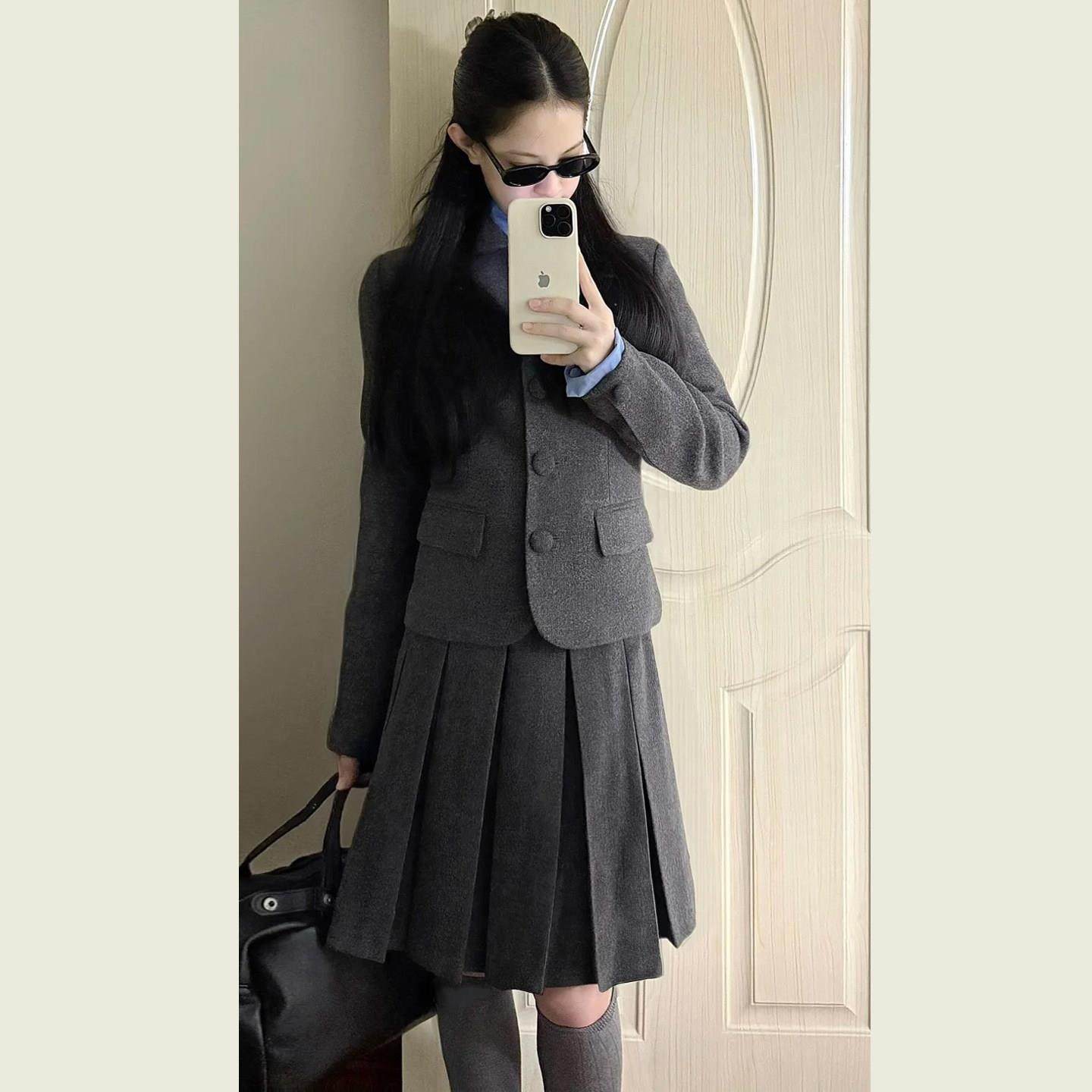 复古灰色百搭毛呢套装女秋冬季灰色短款呢子外套百褶半身裙两件套,运动/瑜伽/健身/球迷用品,广场舞套装,淘宝优惠券,粉丝福利购,淘宝优惠卷