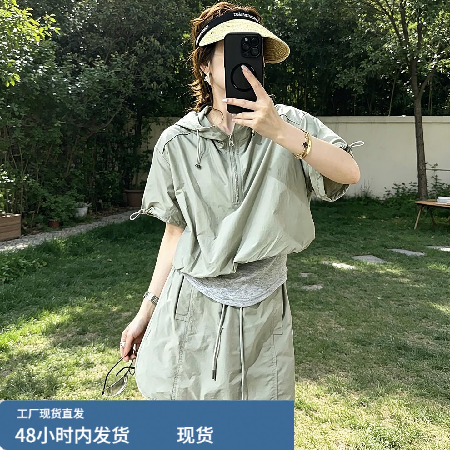 时尚休闲服套装女夏季新款宽松洋派连帽假两件短袖短裙运动两件套图片