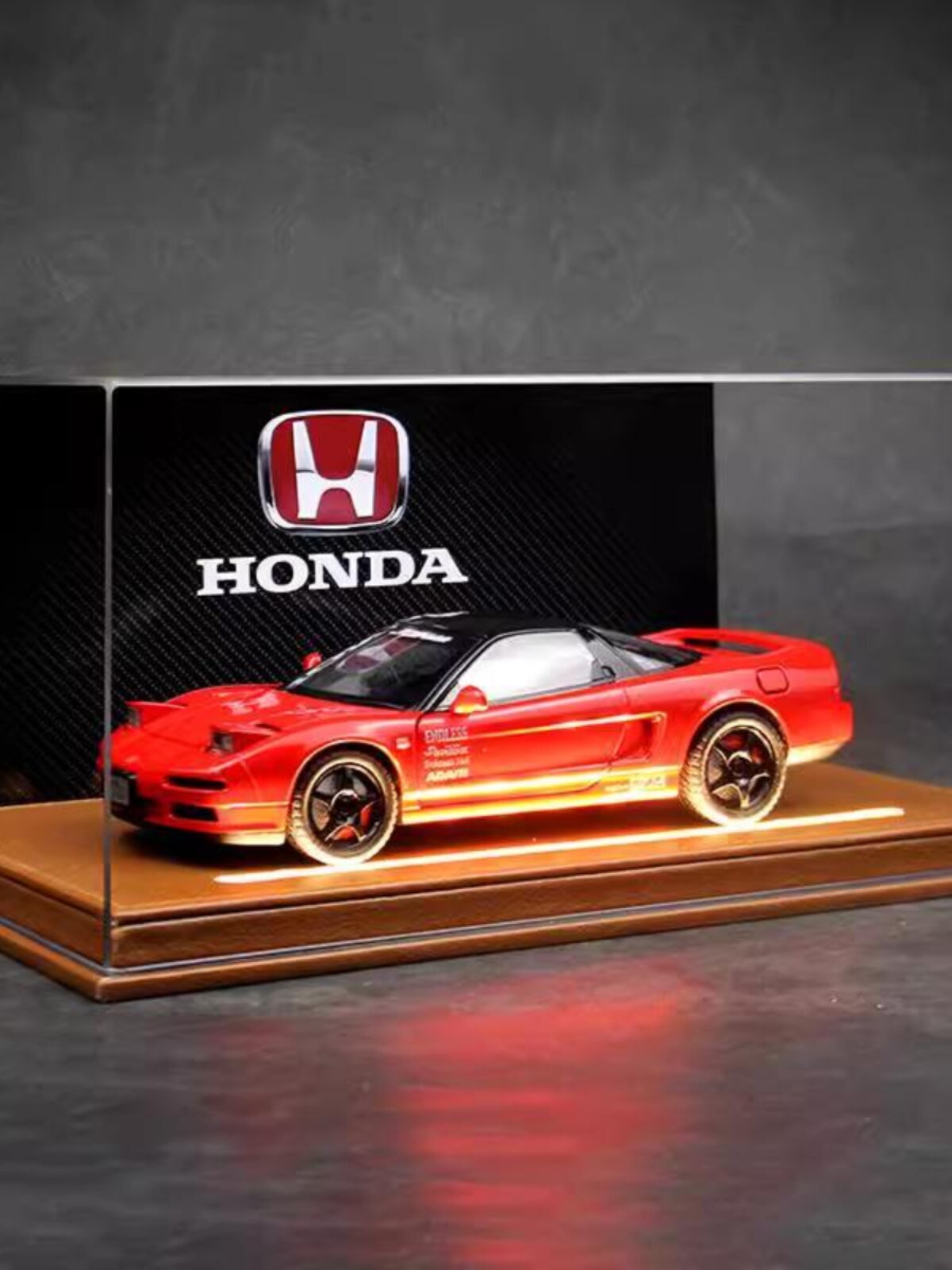 Коллекционная модель автомобиля из сплава Honda NSX, имитационная модель спортивного автомобиля, высококачественный дисплей освещения, коллекция украшений, подарок для мальчика Изображение 1