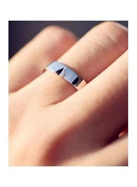 2025V字戒指ins风高级感个性潮小众爱你如初情侣对戒纪念礼物520