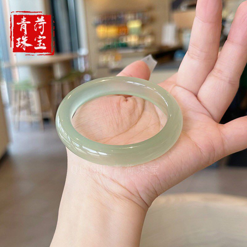 2026冰种天然岫玉手镯荧光岫玉玉镯镯子白冰透玉石手镯绿色礼物送