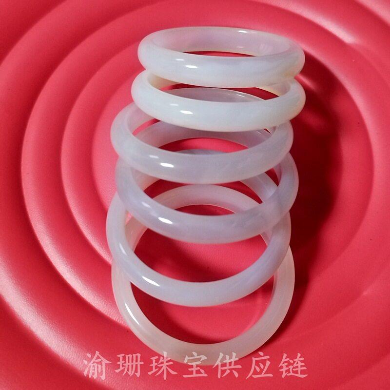 2026白月光玛瑙白玉髓手镯荔枝冻玛瑙手镯美人镯圆环镯子配饰饰品