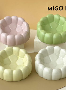 浅口猫碗陶瓷慢食碗防漏食不易打翻水碗小狗专用碗不湿嘴宠物食盆