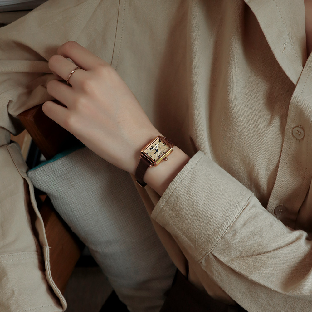 手表女小众轻奢女士女款小表盘高级感法国复古气质防水职场小棕表