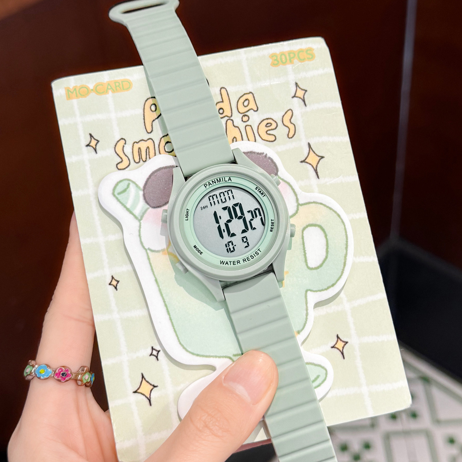 儿童电子表女款女小学生只看时间学生女生电子手表学生用2026新款